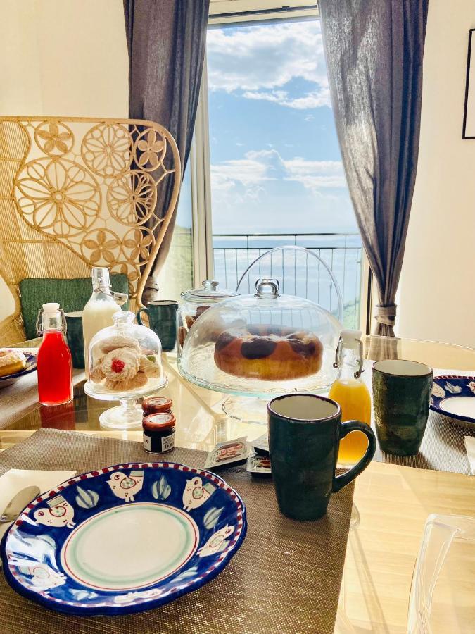 Apartament Borgo Virginia - Sea View In Amalfi Coast Vietri Zewnętrze zdjęcie