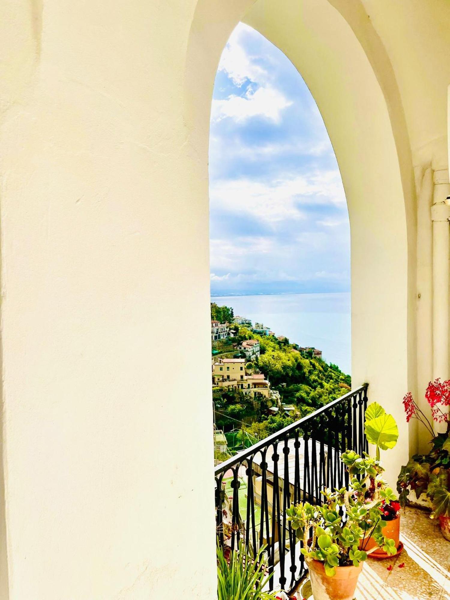 Apartament Borgo Virginia - Sea View In Amalfi Coast Vietri Zewnętrze zdjęcie